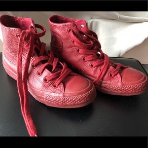 Converse leather ALL RED Hi top sneakers